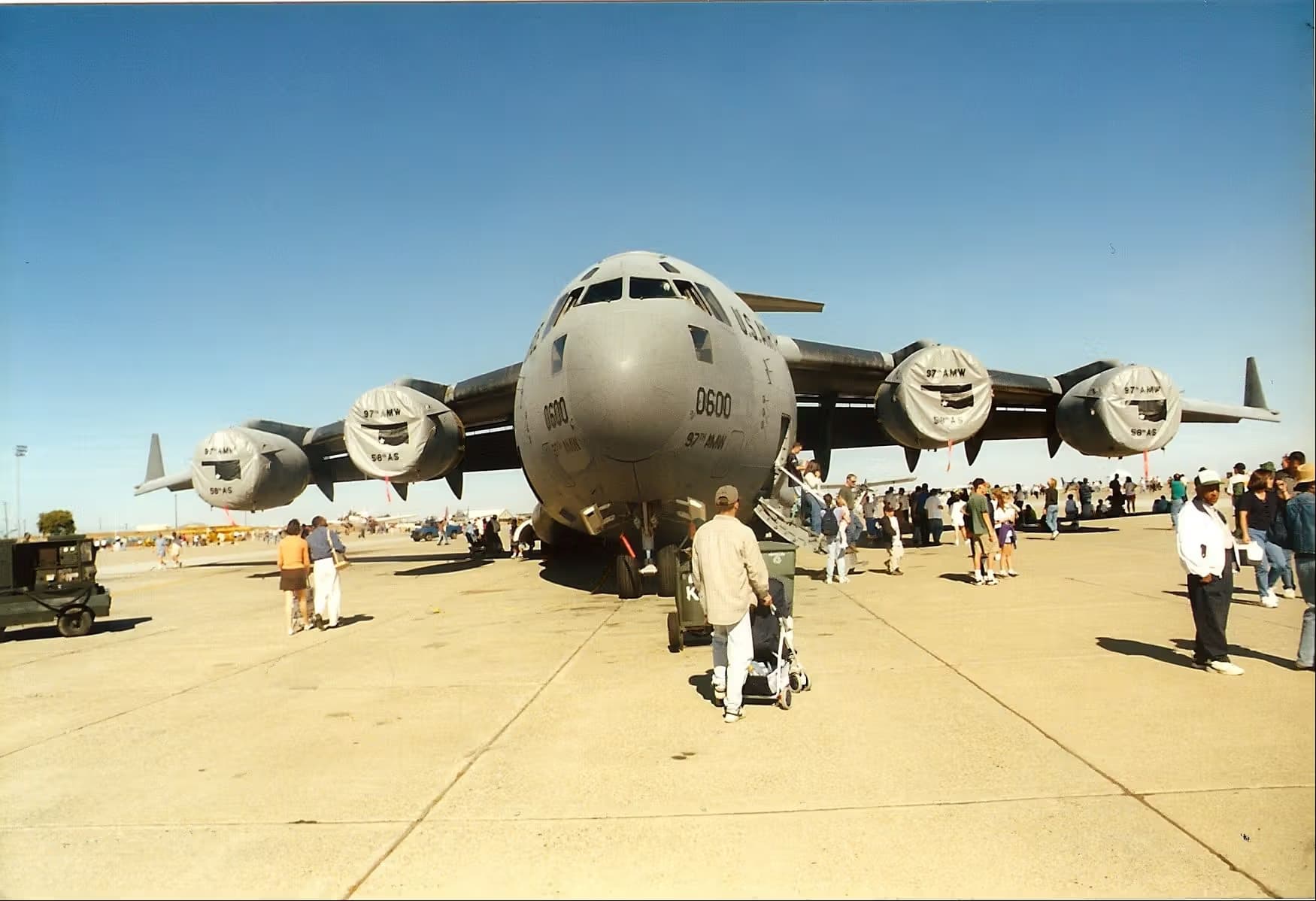 Unidentified — Aircraft