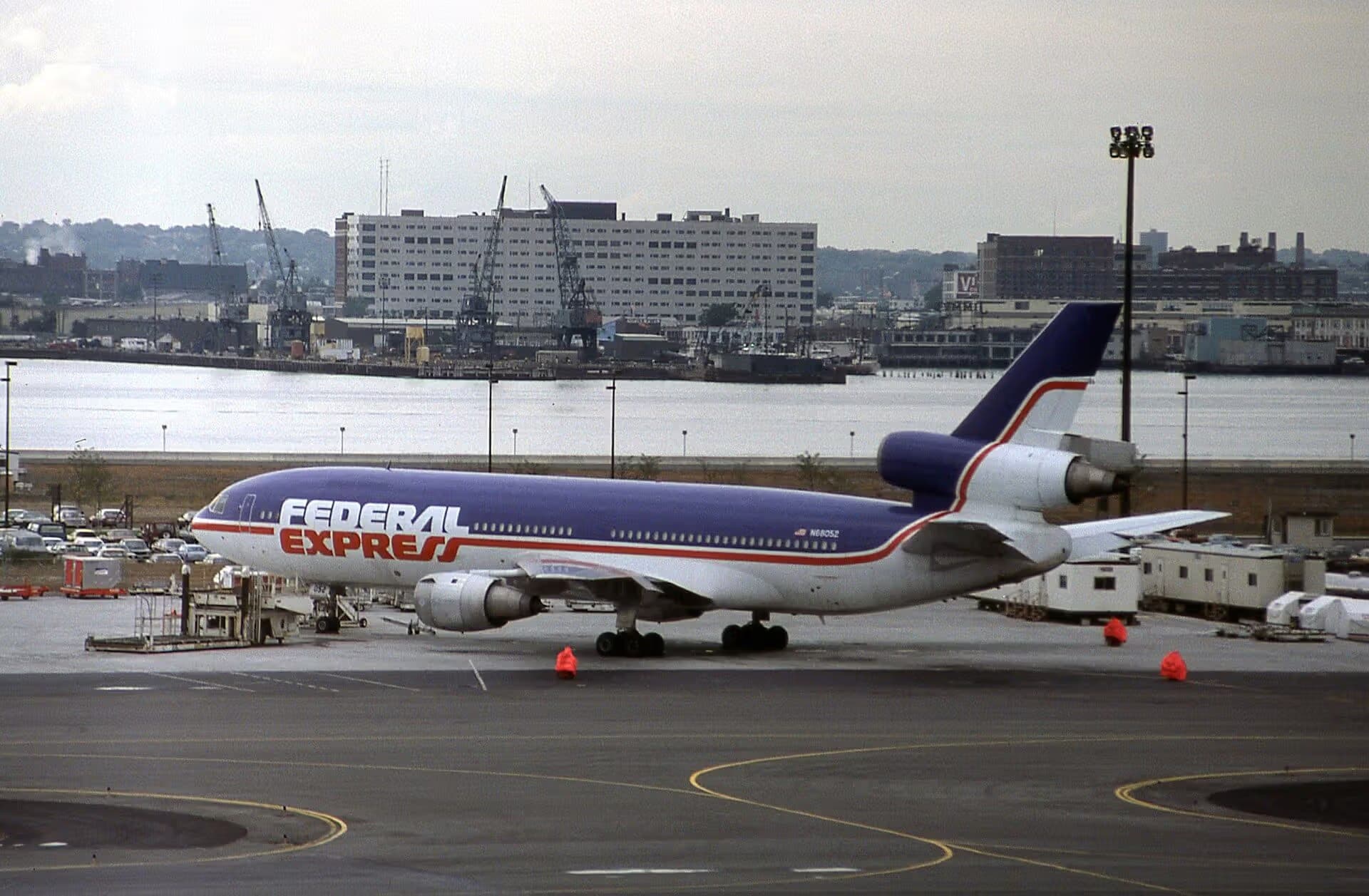 N68052 — Douglas