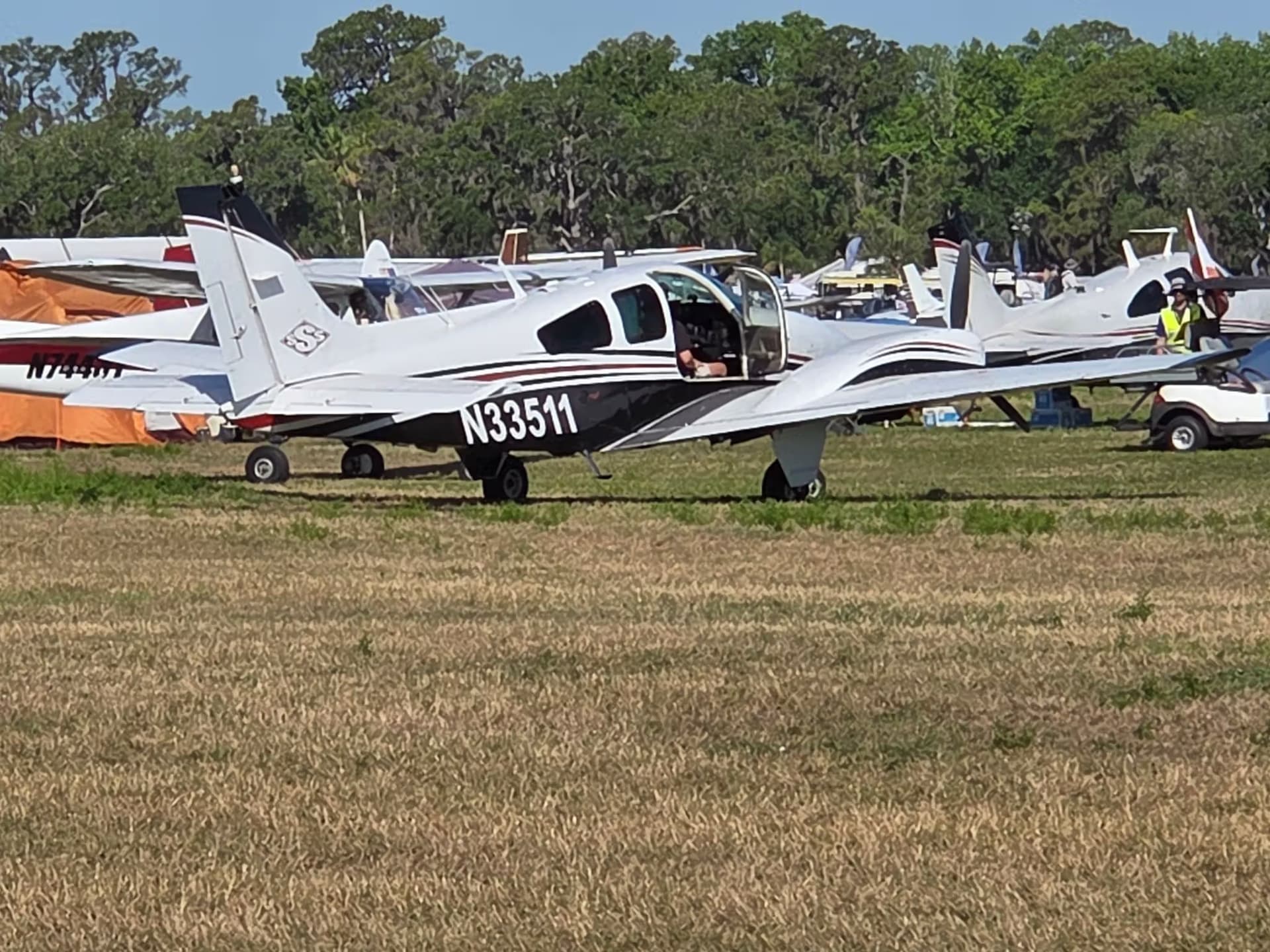 N33511 — Beechcraft Baron 95-B55 (T42A) at Lakeland Linder Intl