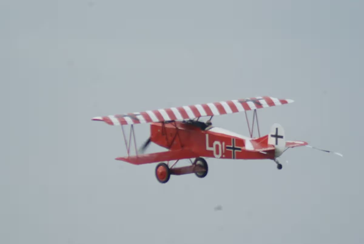 Unidentified — Single-engine aircraft
