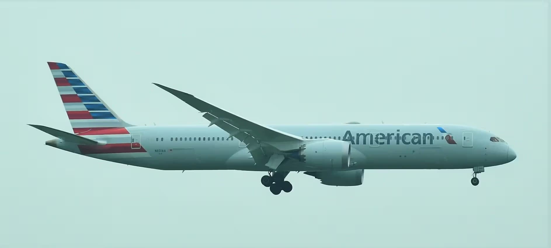 N831AA — Boeing
