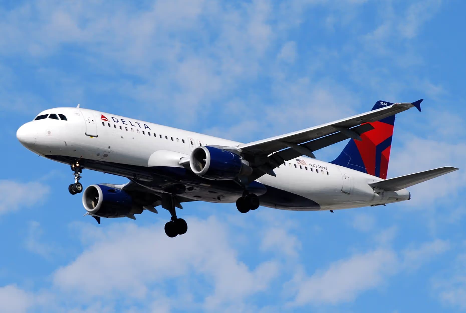 N334NW — Airbus
