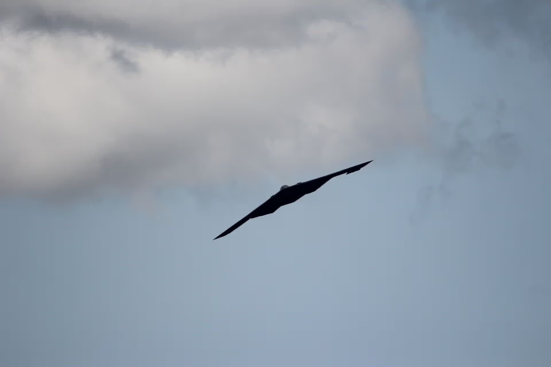 Unidentified — Aircraft