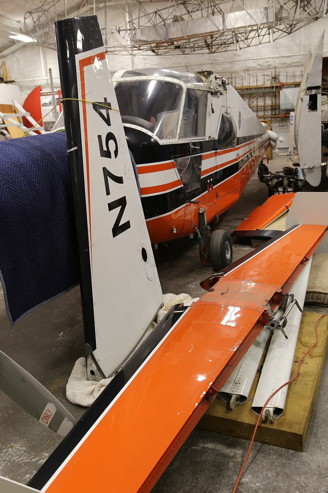 N754 — Aircraft