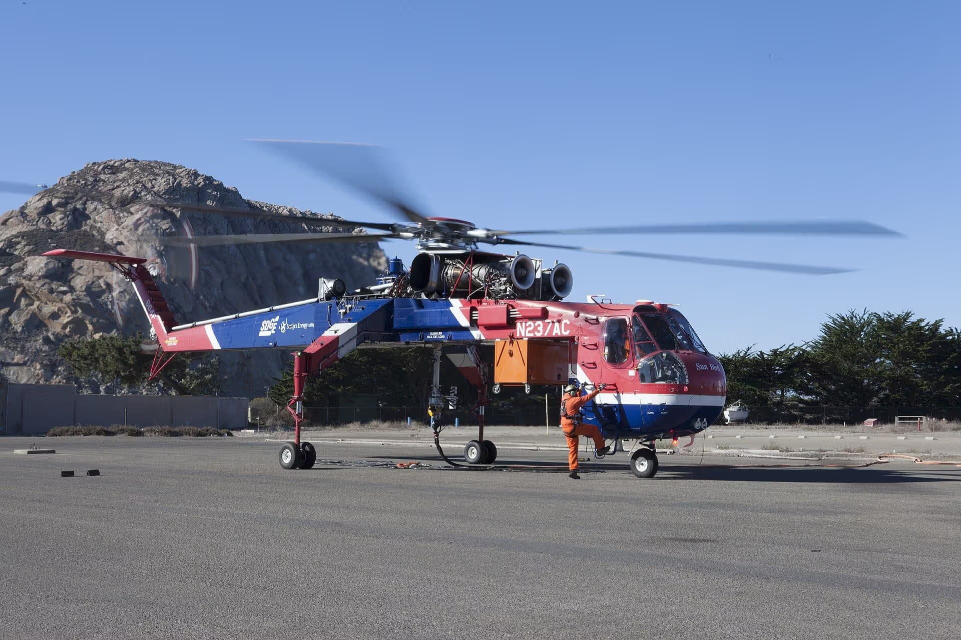 N237AC — Helicopter