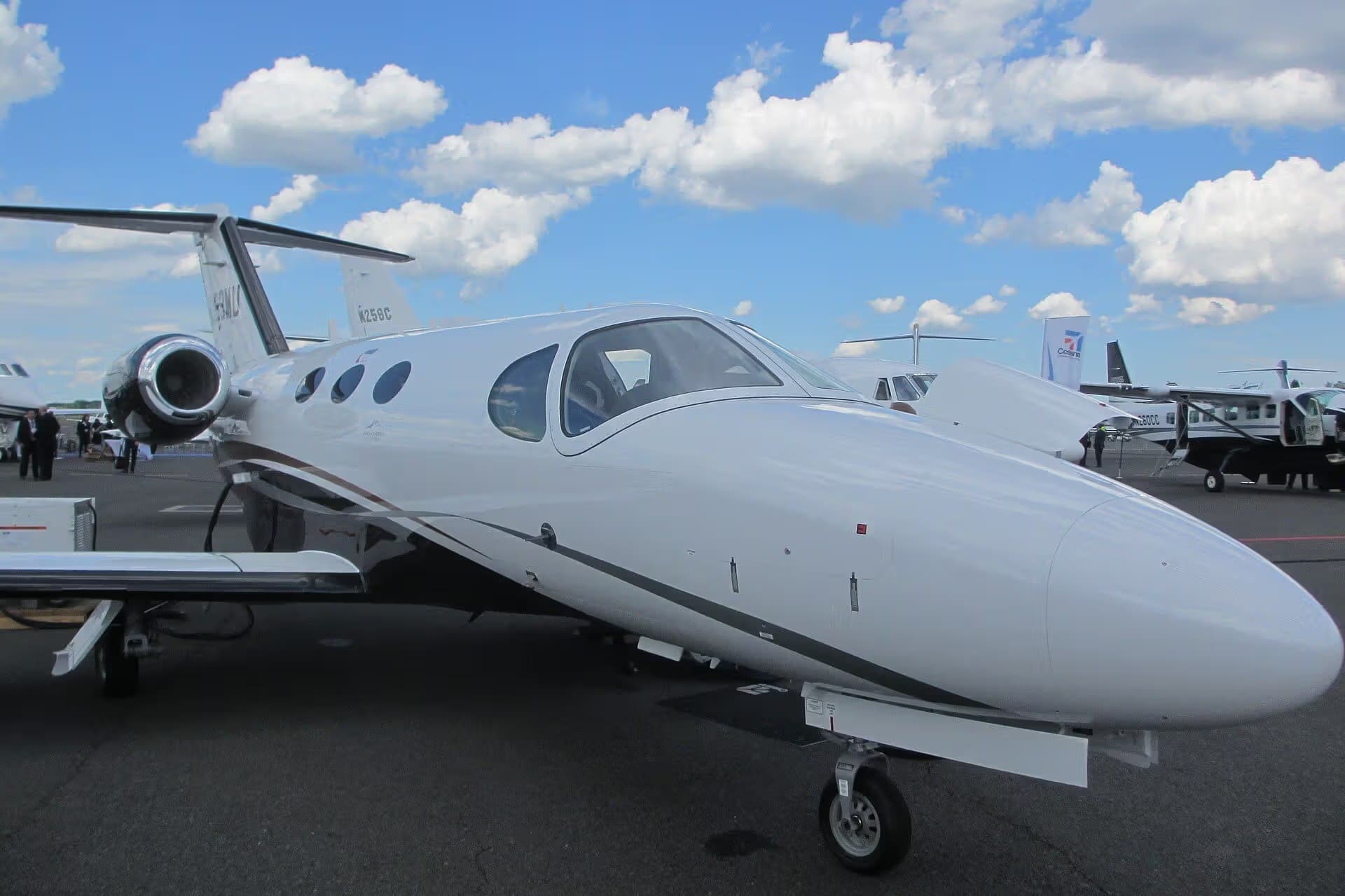 N363MU — Business jet