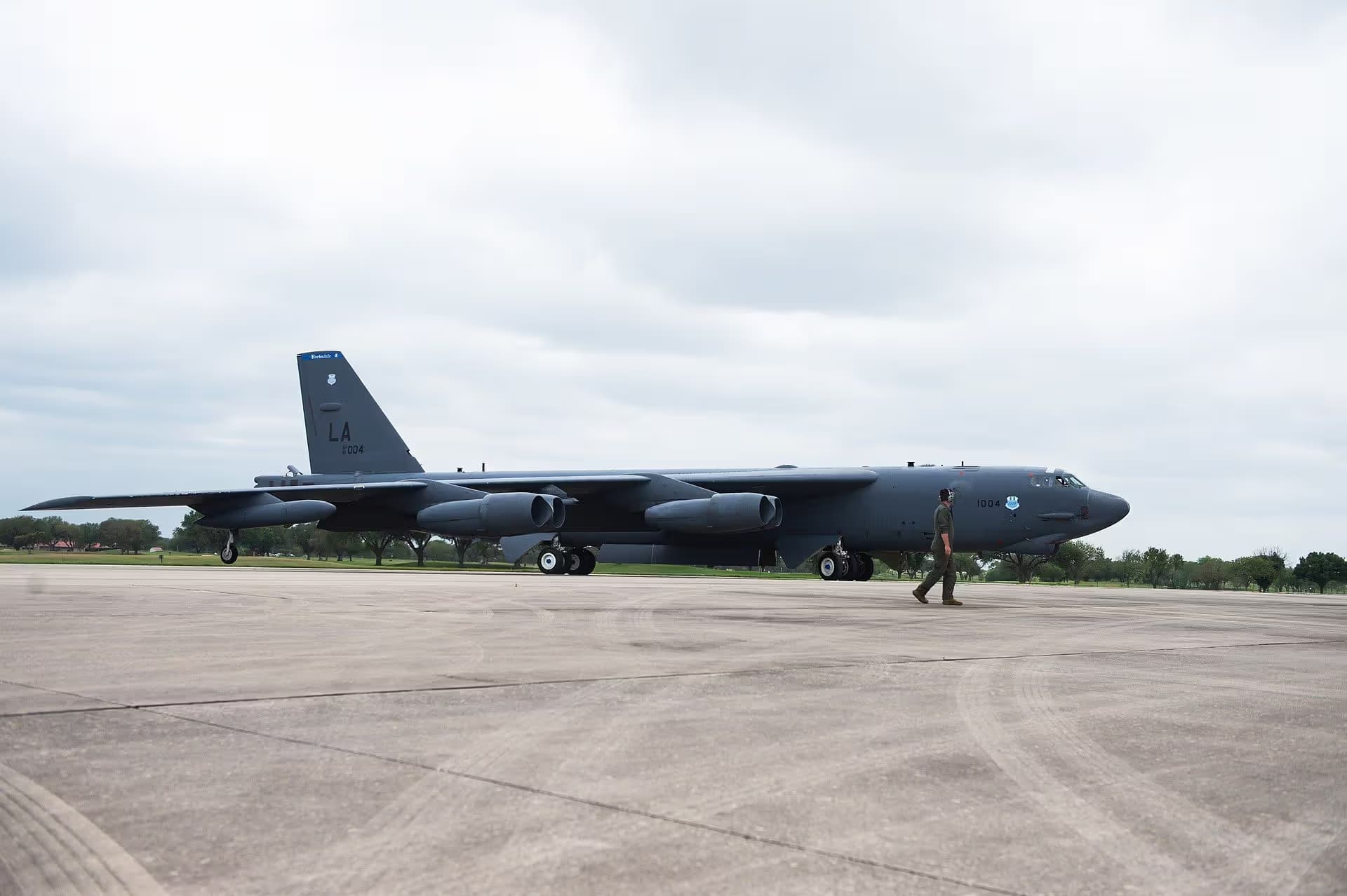 Unidentified — Aircraft