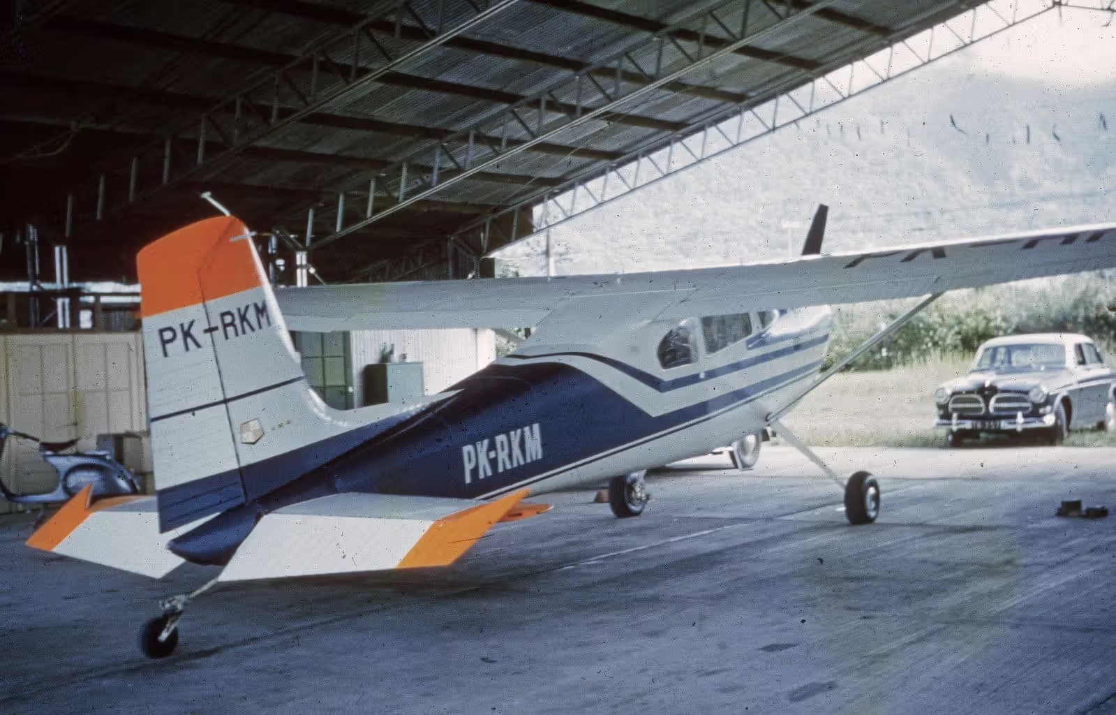 PK-RKM — Single-engine aircraft