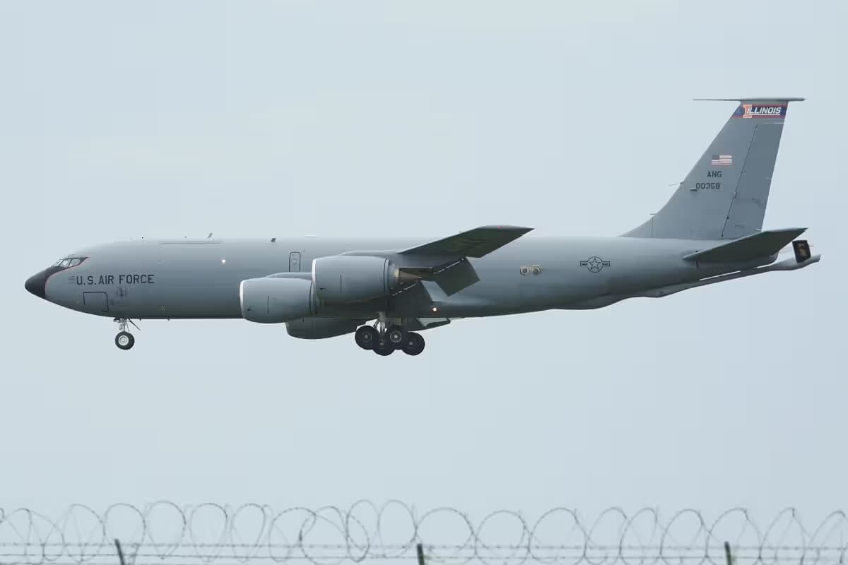 Unidentified — Aircraft