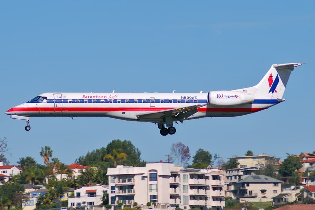 N830AE — Embraer