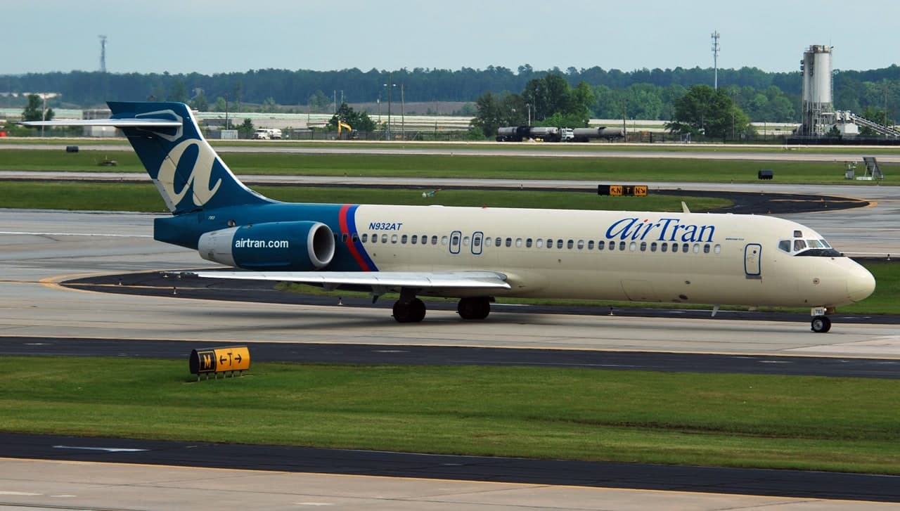 N932AT — Boeing