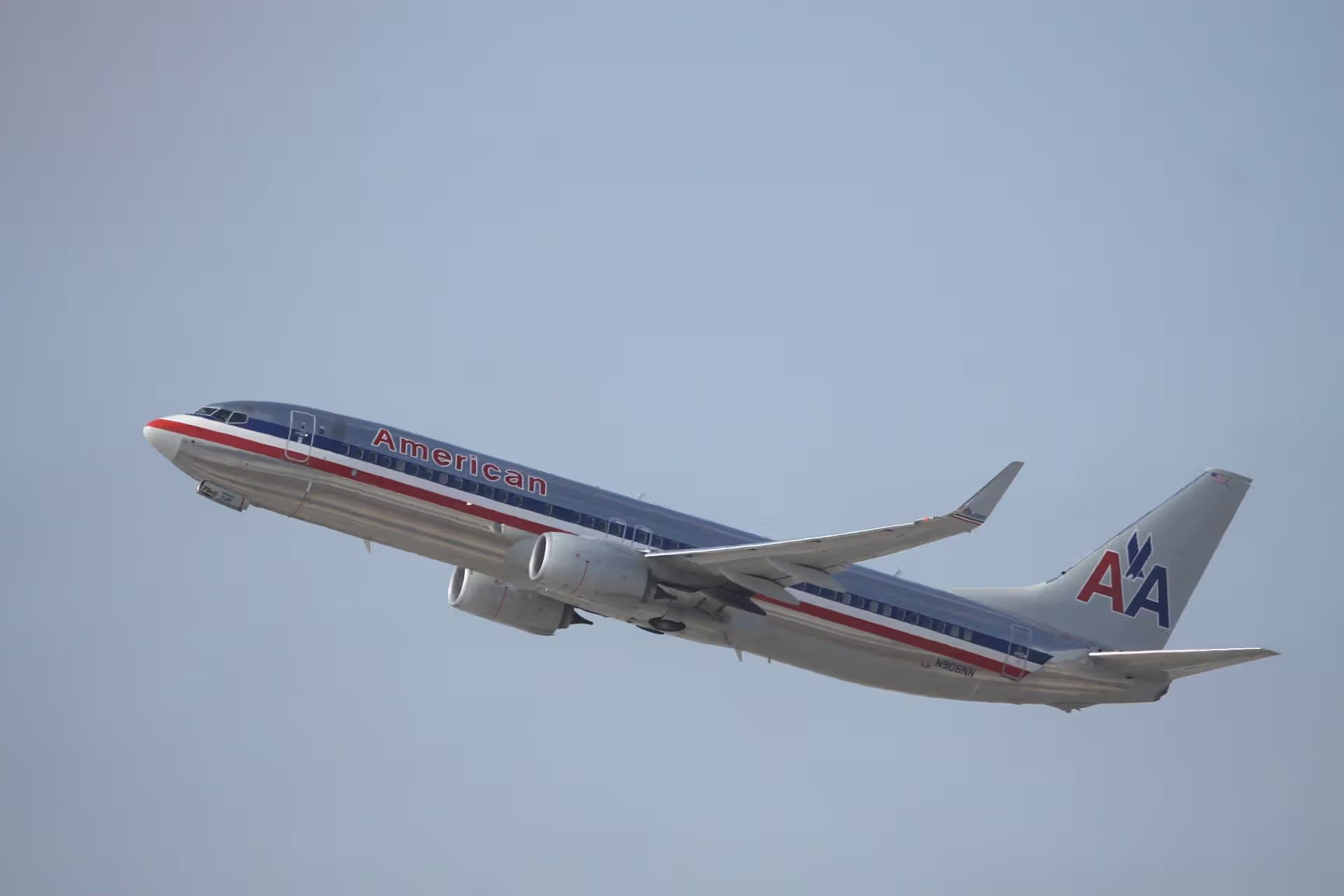 N906NN — Boeing