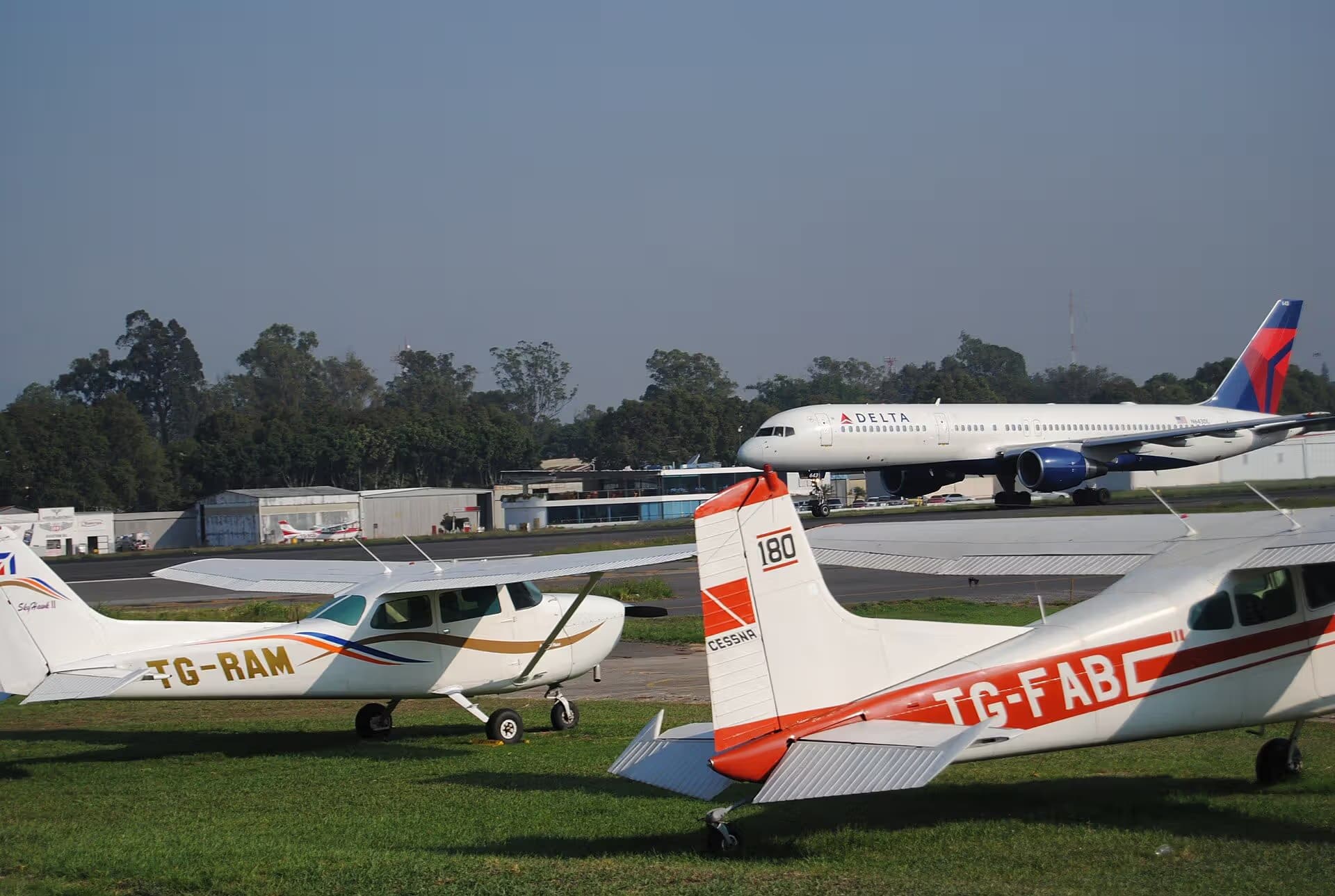 N643DL — Cessna