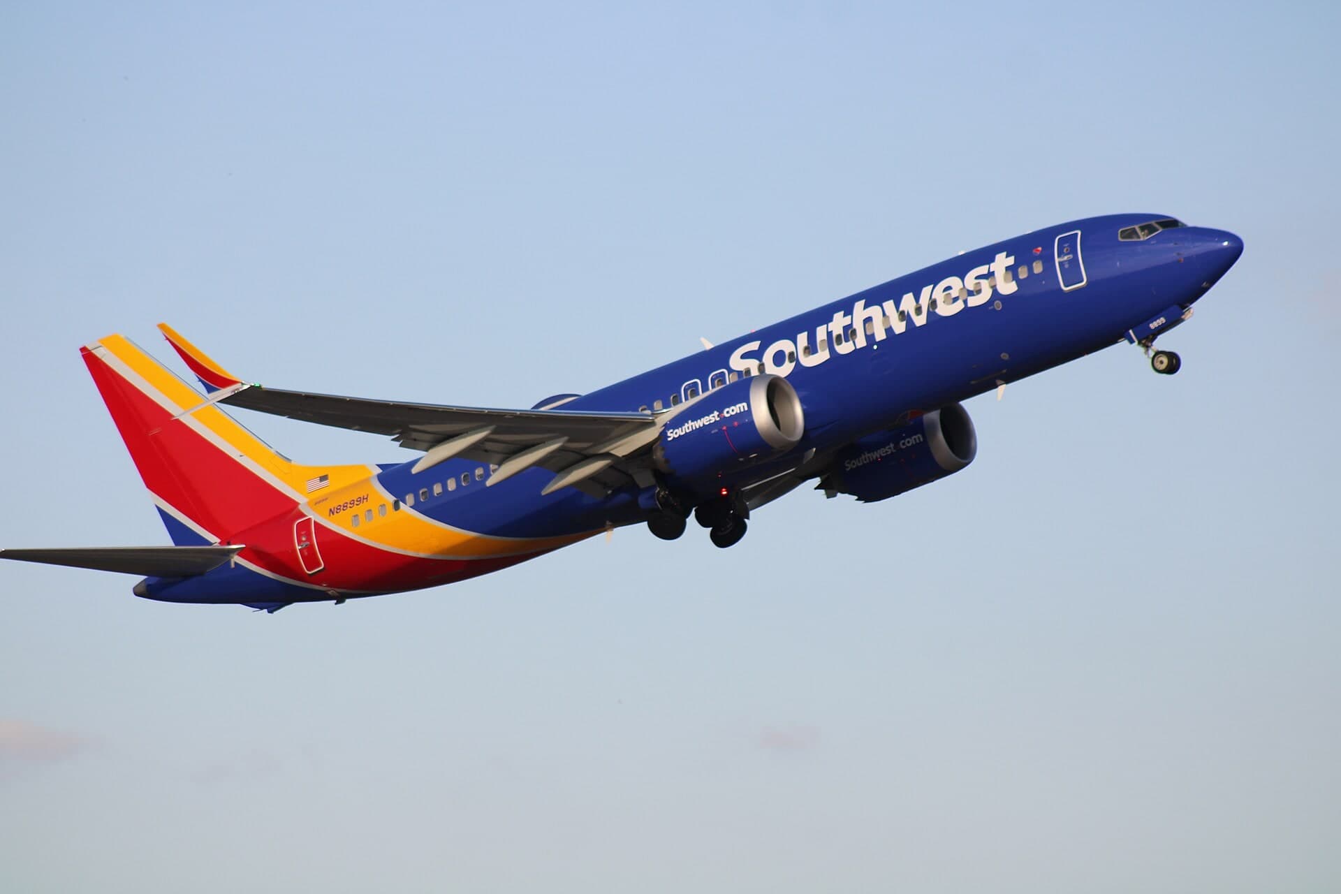 N8899H — Boeing