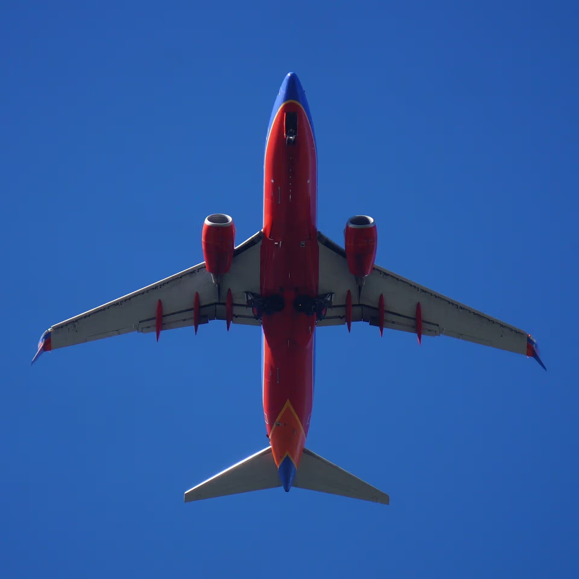 N267WN — Twin-engine aircraft