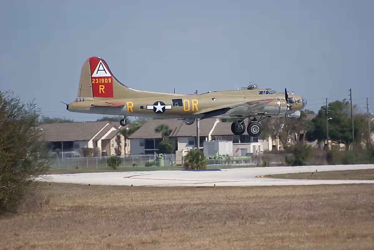 Unidentified — Aircraft