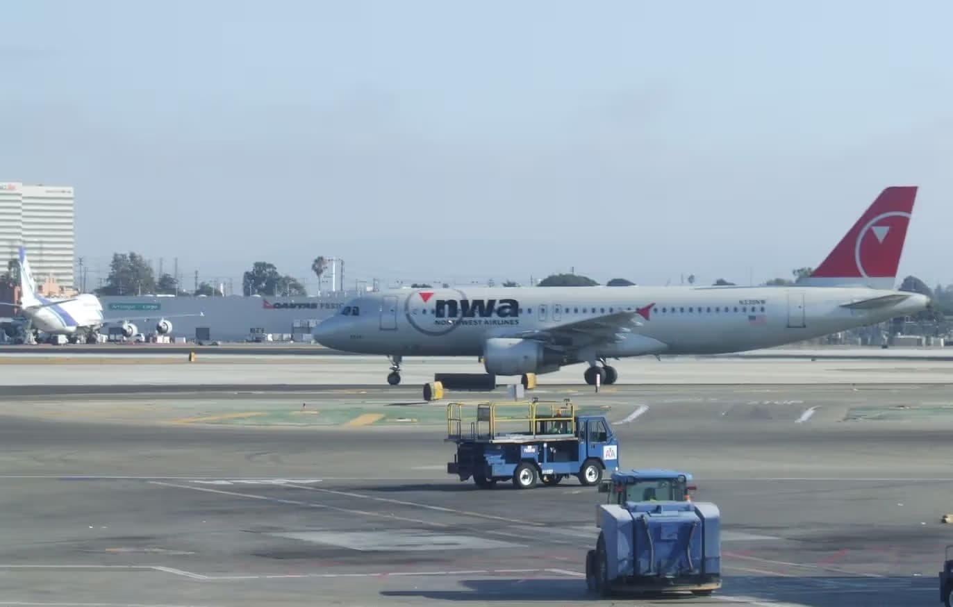 N339NW — Airbus