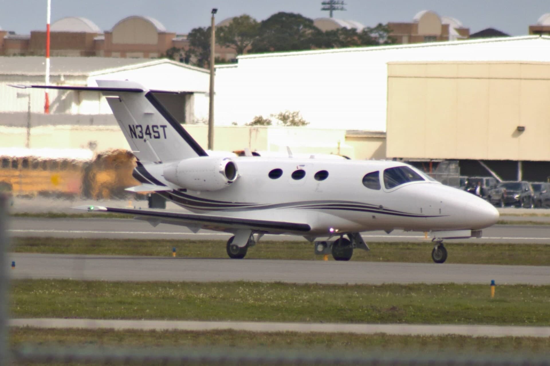 N34ST — Cessna