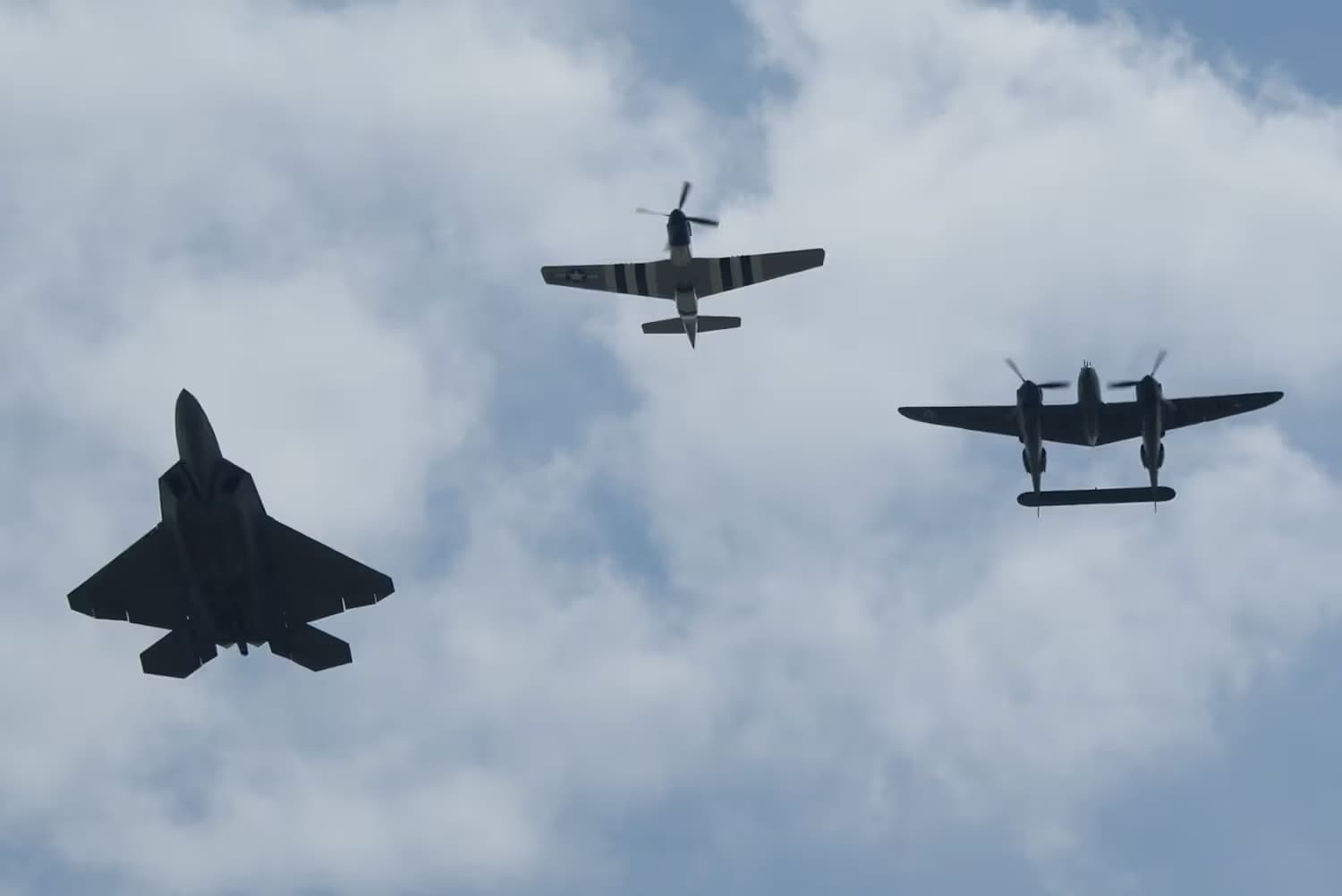 Unidentified — Warbird
