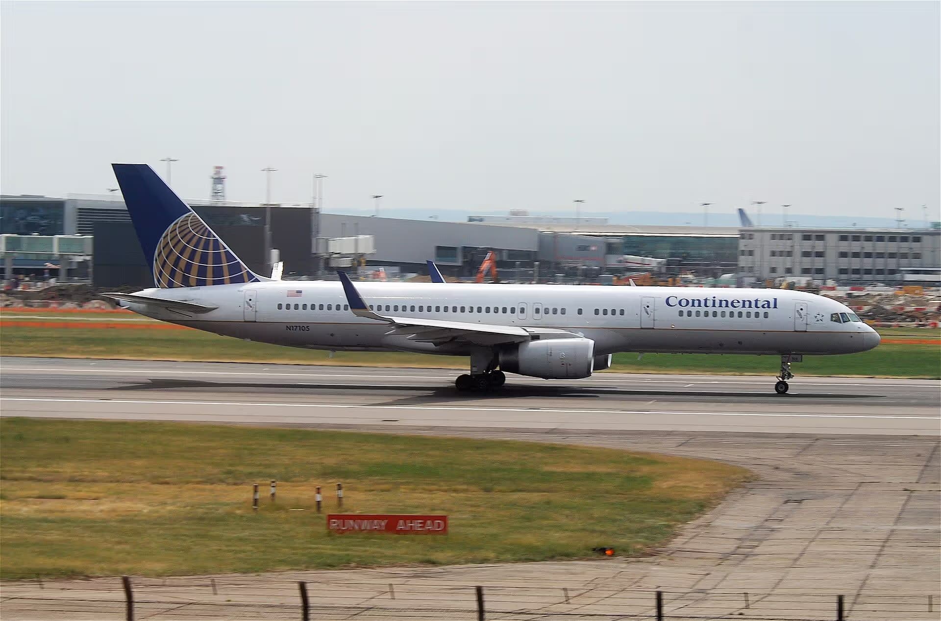 N17105 — Boeing