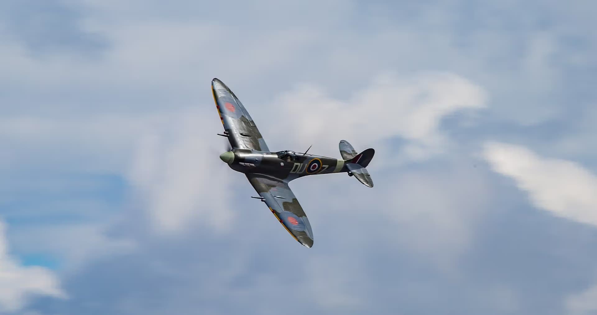 Unidentified — Warbird