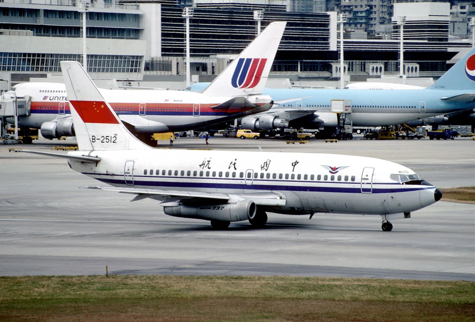 N141UA — Boeing