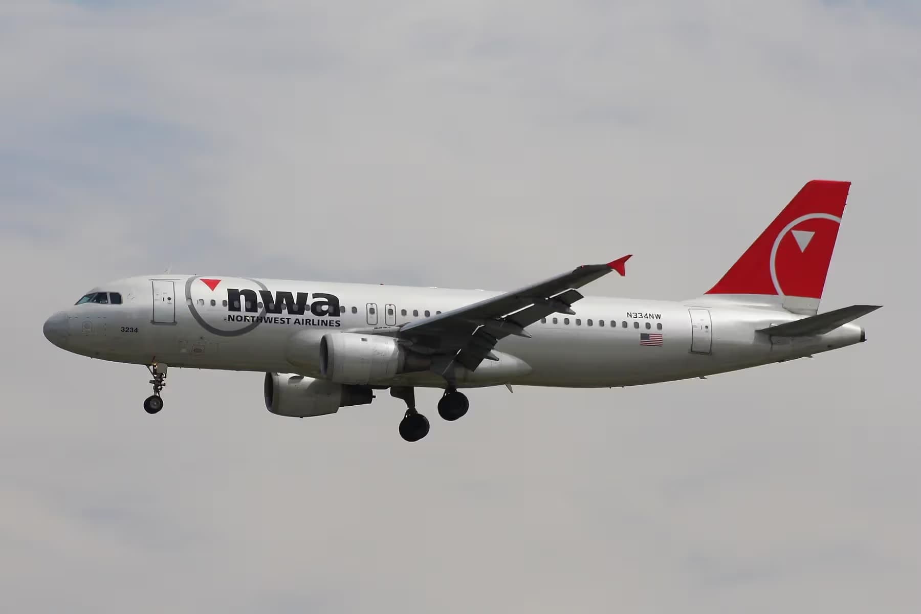 N334NW — Airbus