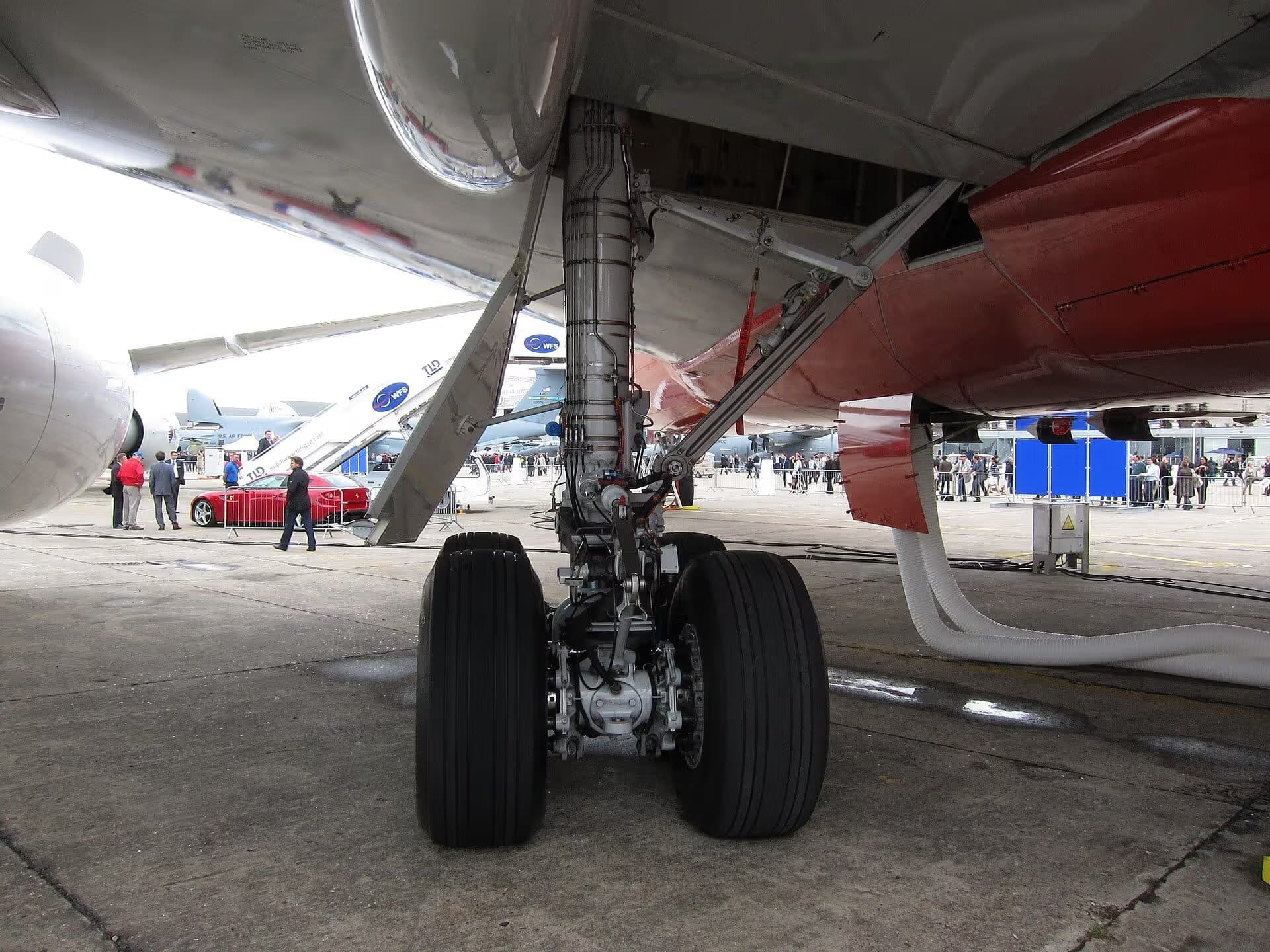 N6067E — Aircraft