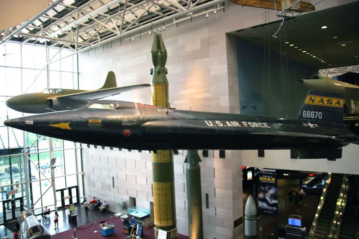 Unidentified — Aircraft