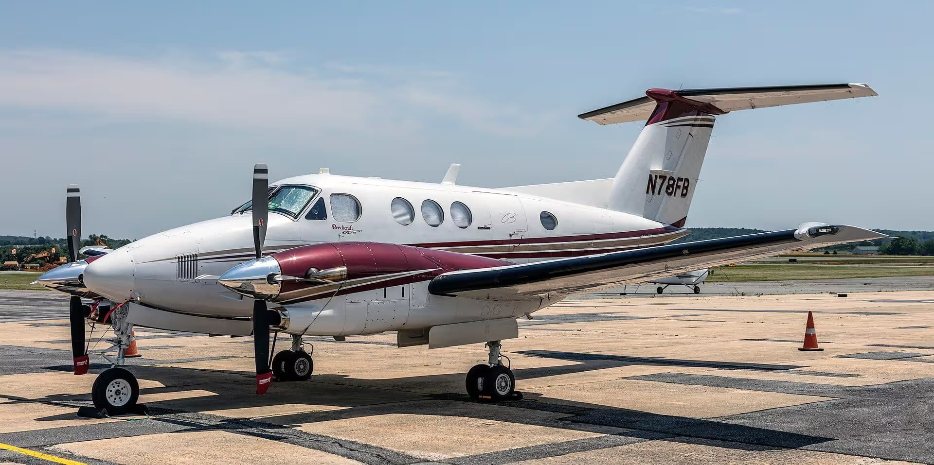 N78FB — Beechcraft