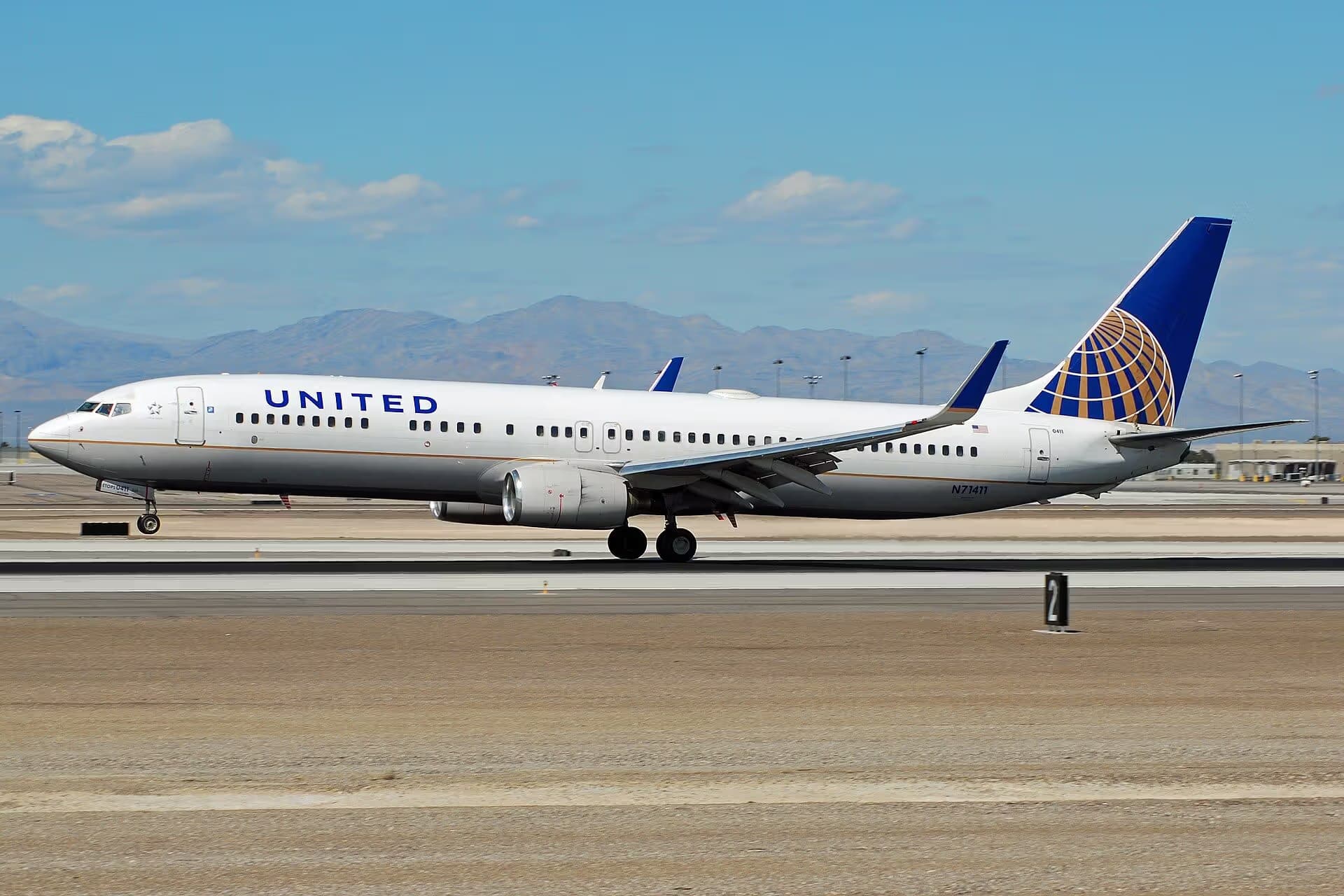N71411 — Boeing