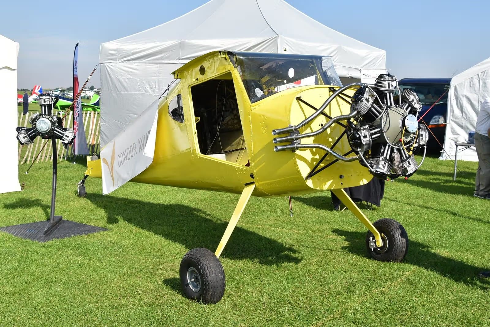 N77072 — Single-engine aircraft