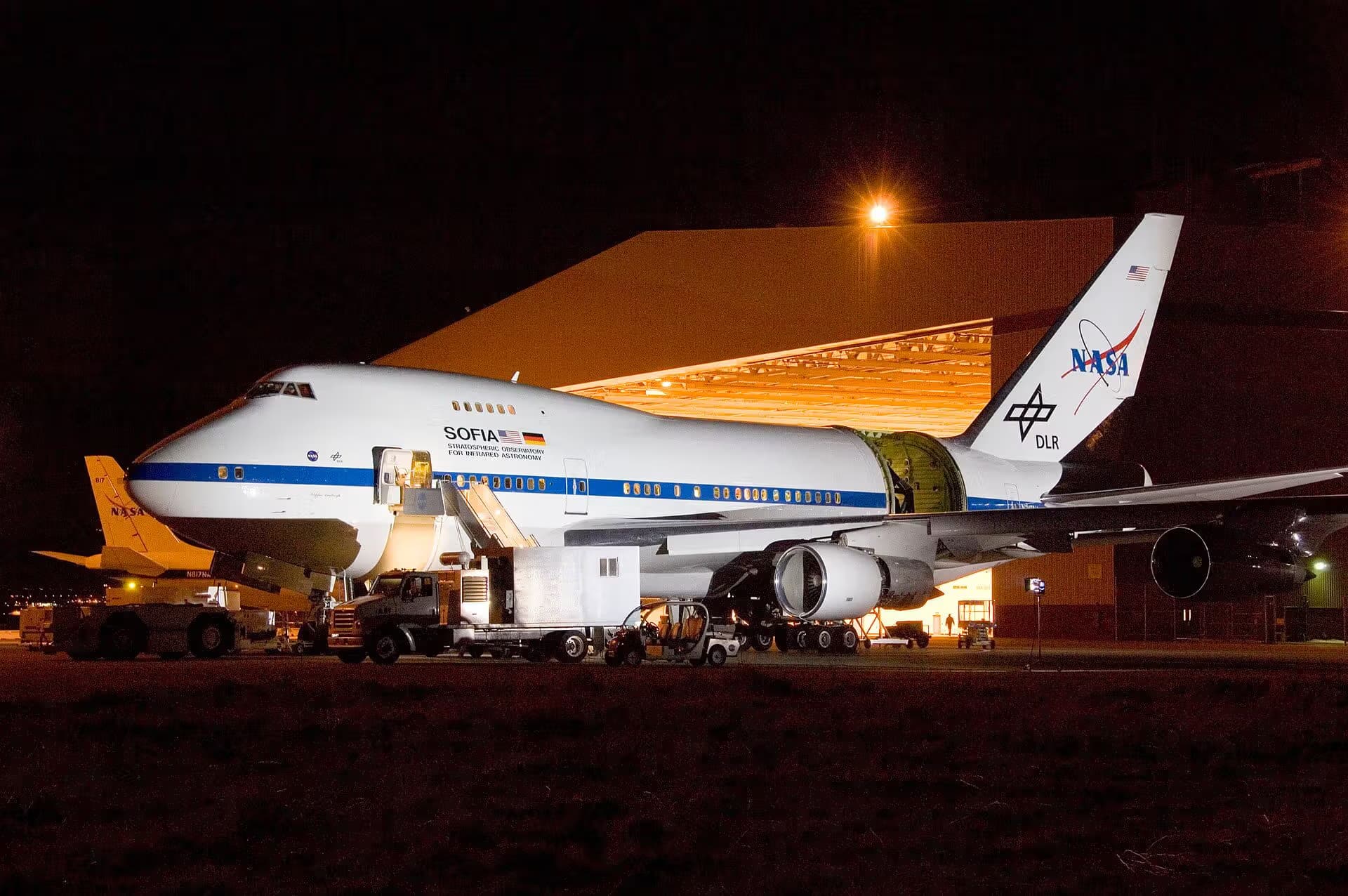 Unidentified — Aircraft