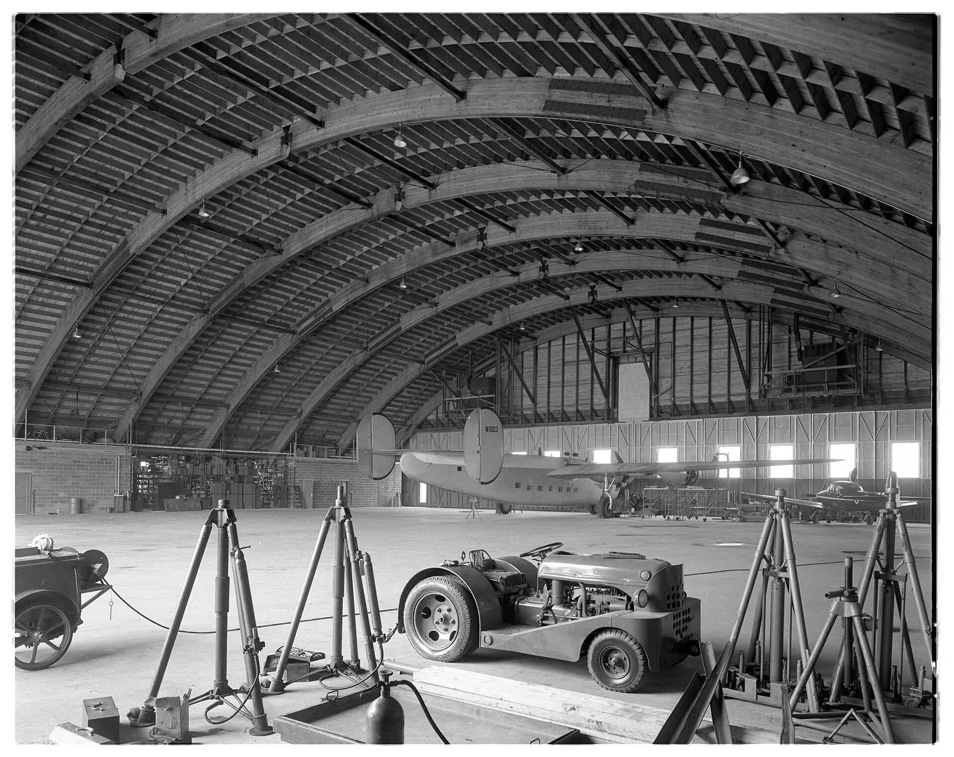 Unidentified — Aircraft