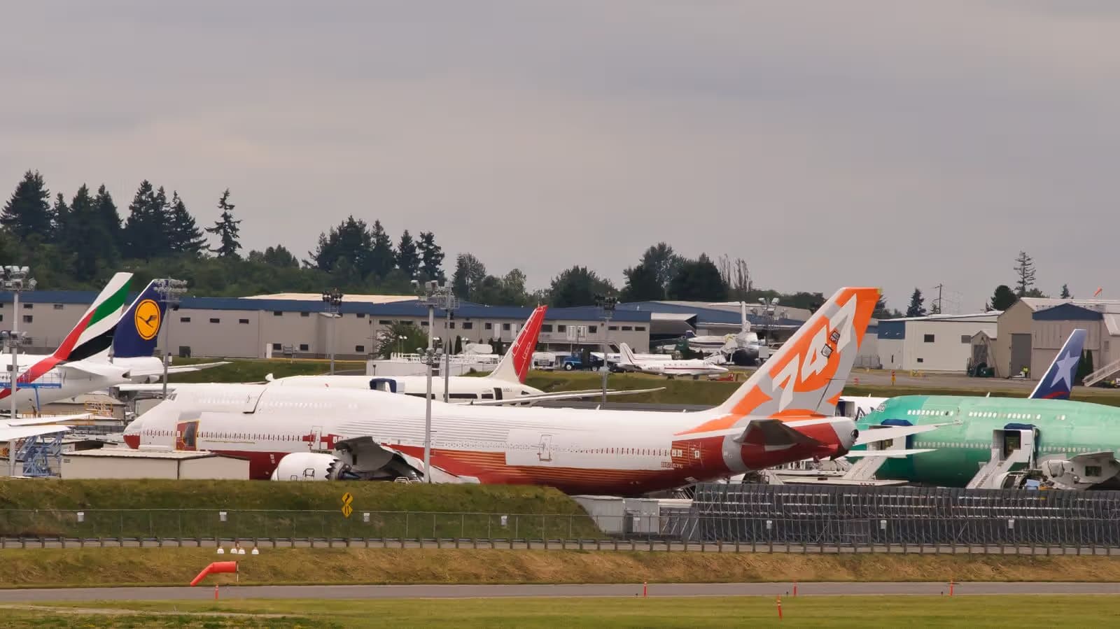 N6067E — Boeing