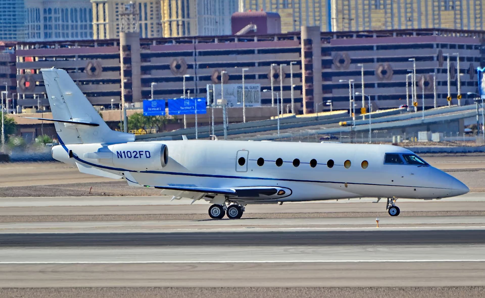 N102FD — Business jet