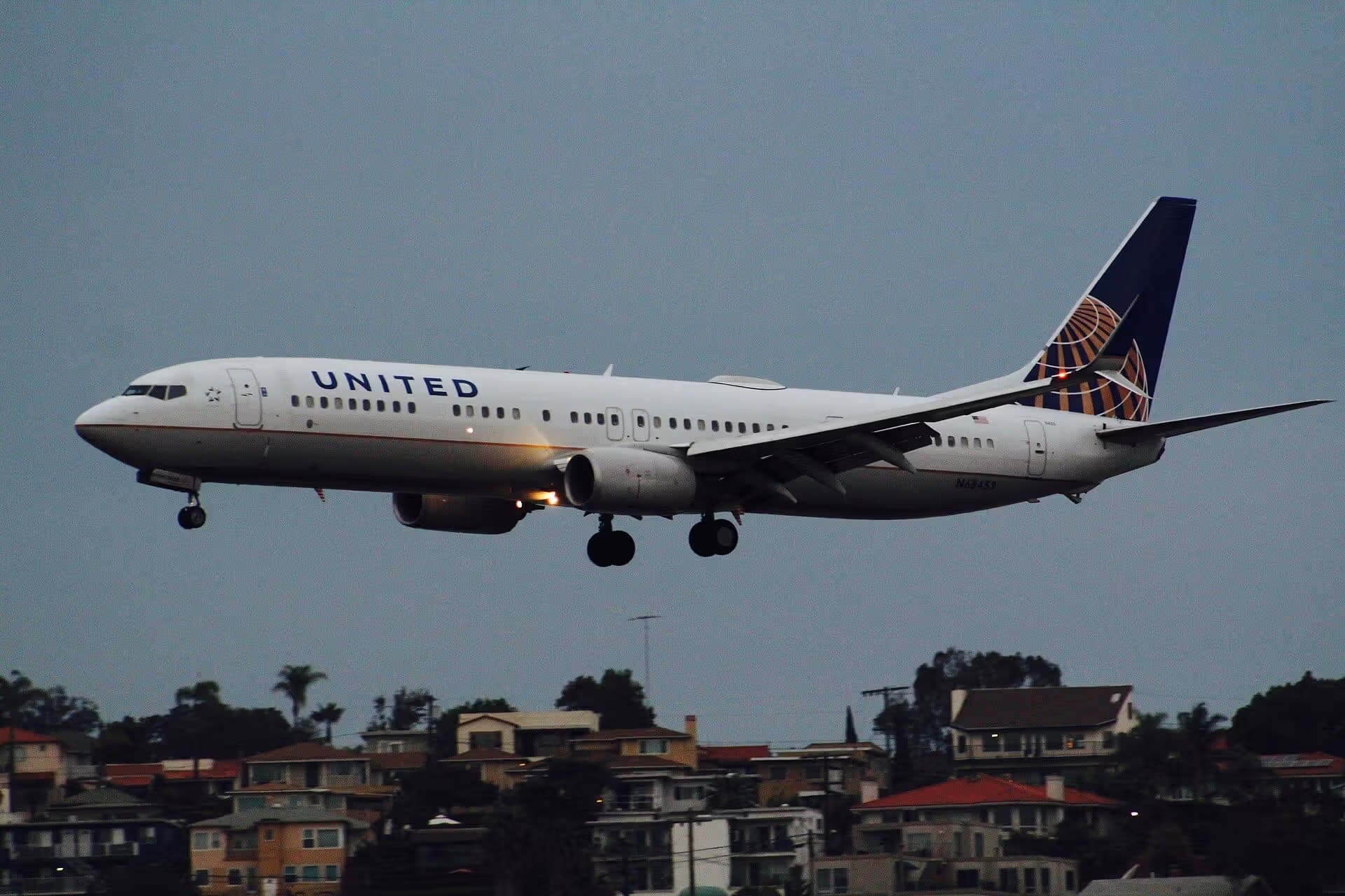 N68453 — Boeing