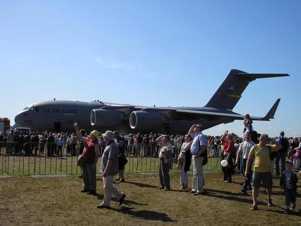 Unidentified — Boeing