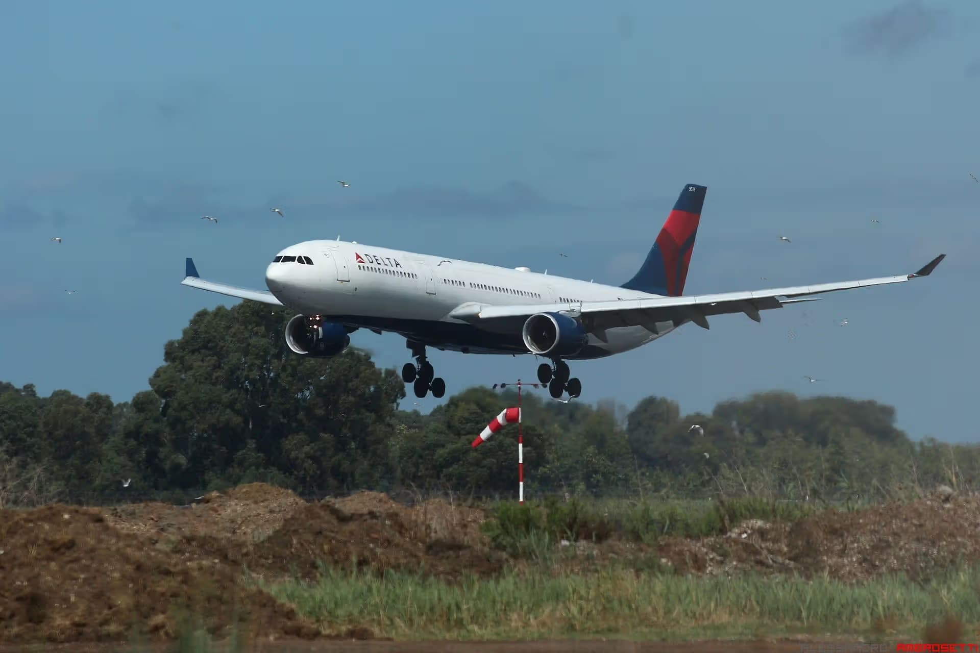 N812NW — Airbus