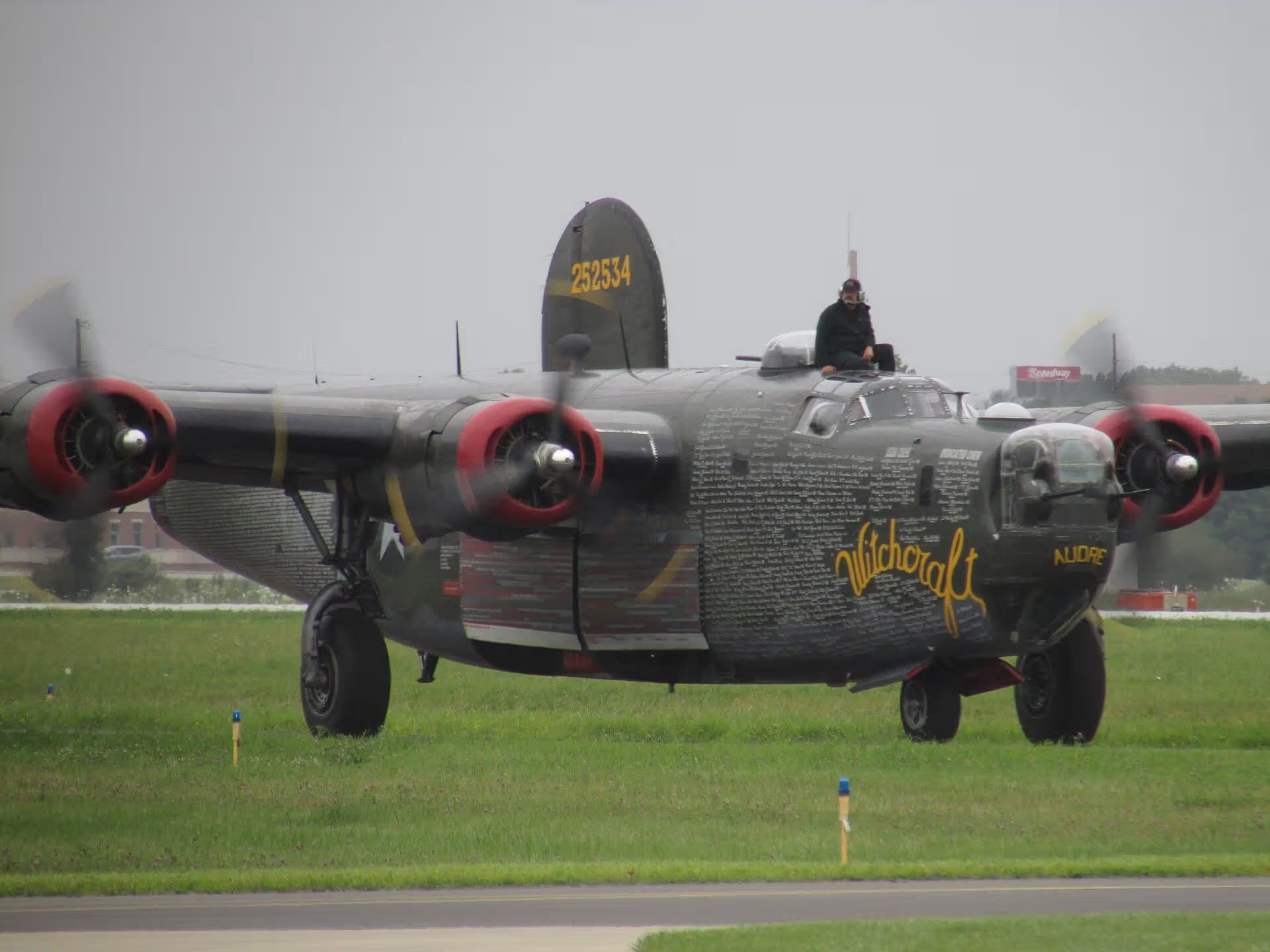 Unidentified — Warbird