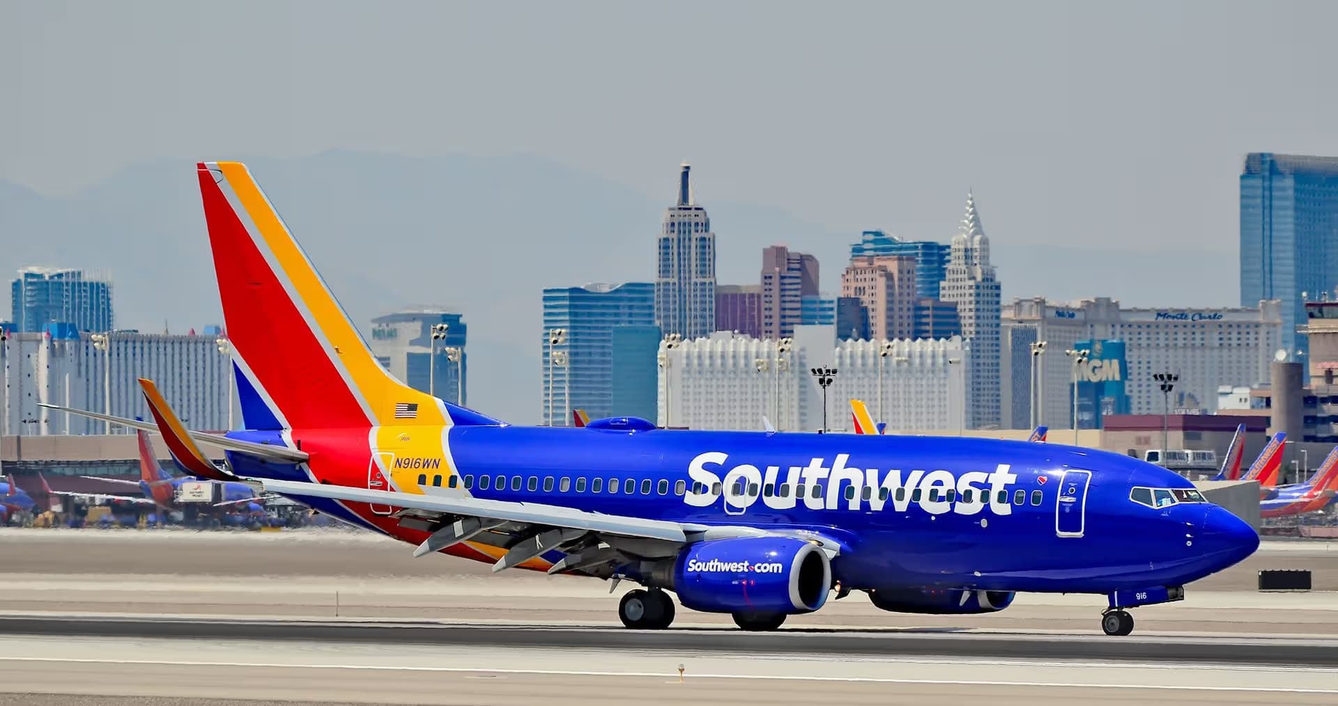 N916WN — Boeing