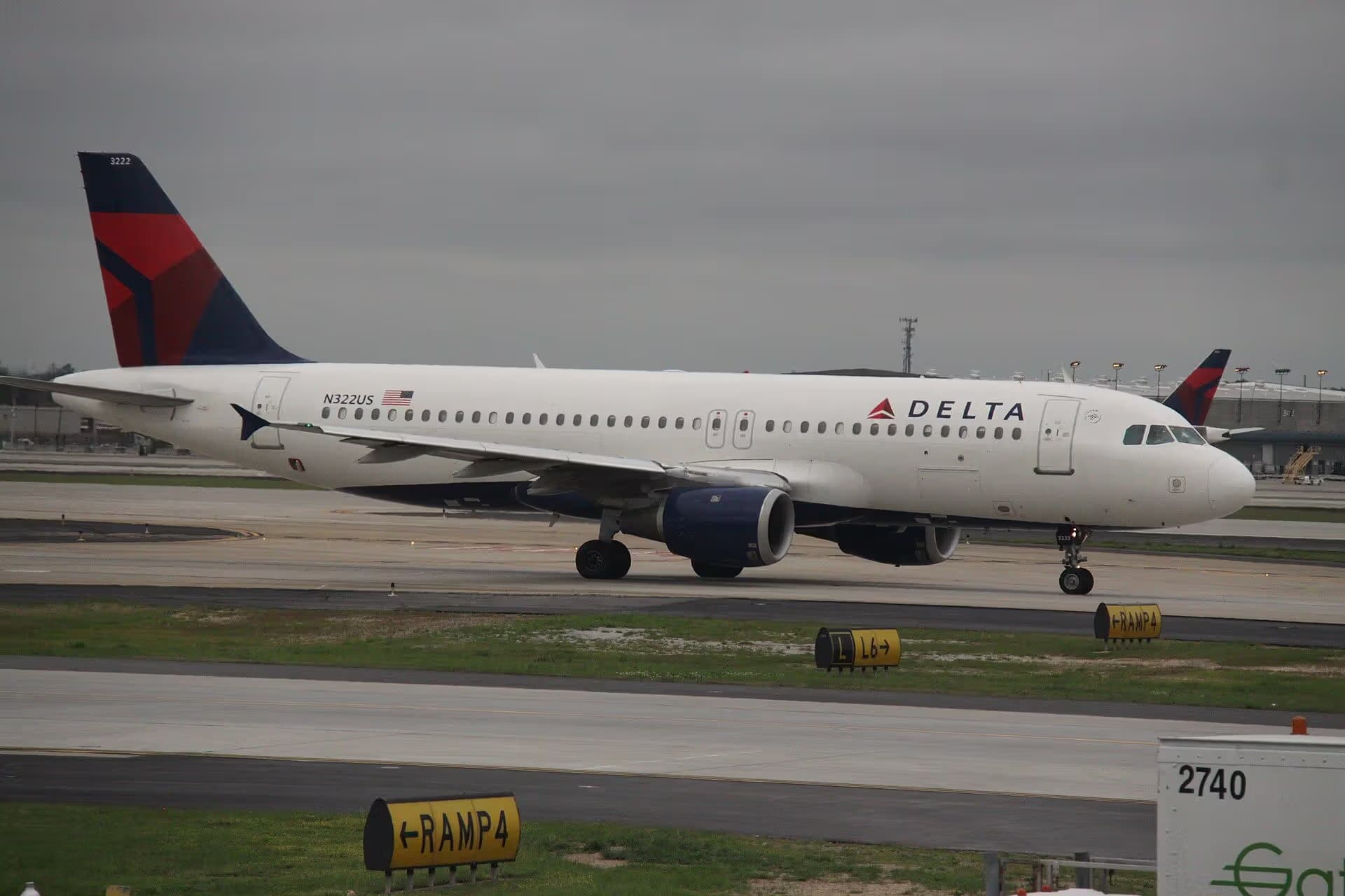 N322US — Airbus
