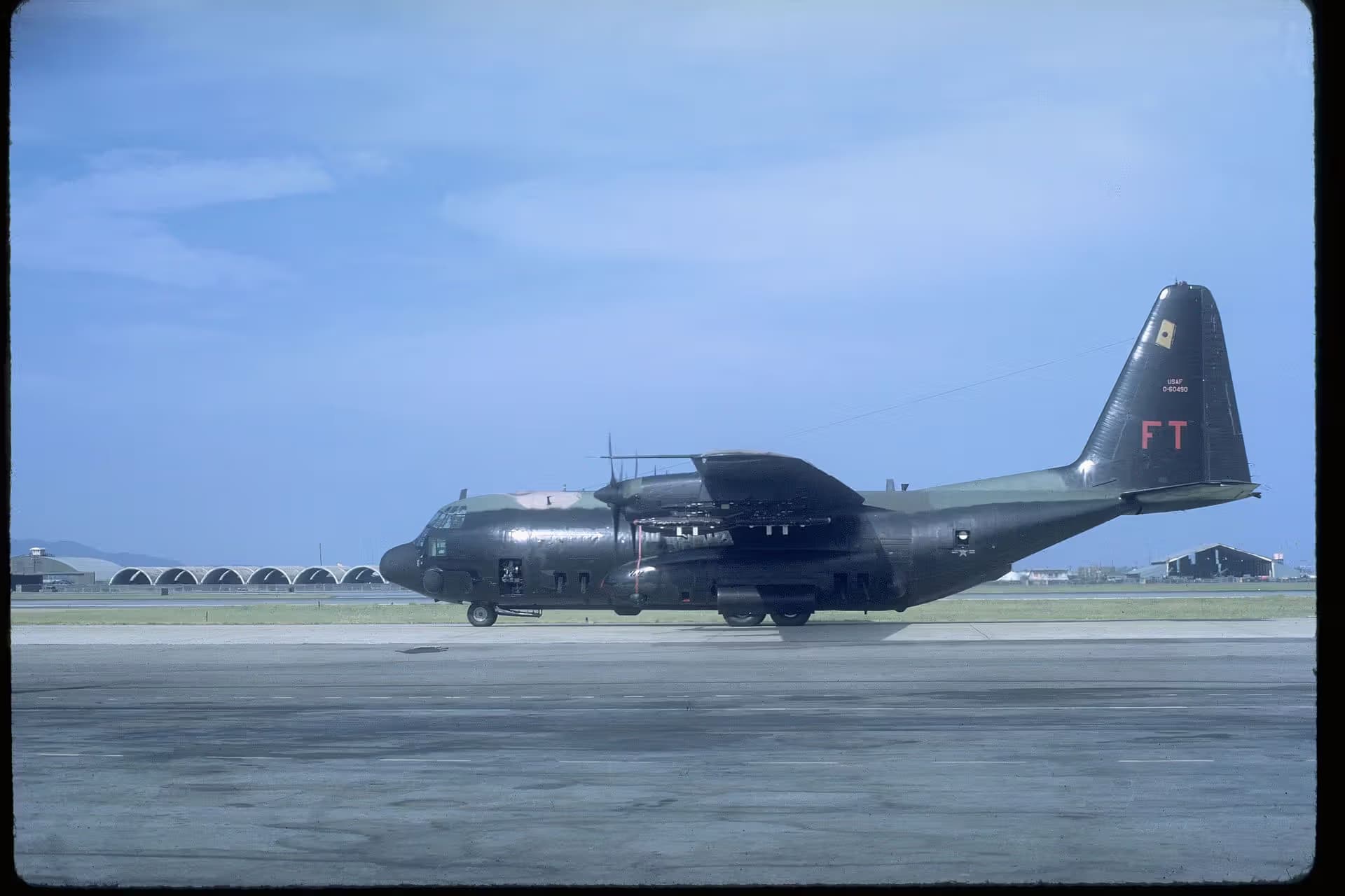 Unidentified — Aircraft