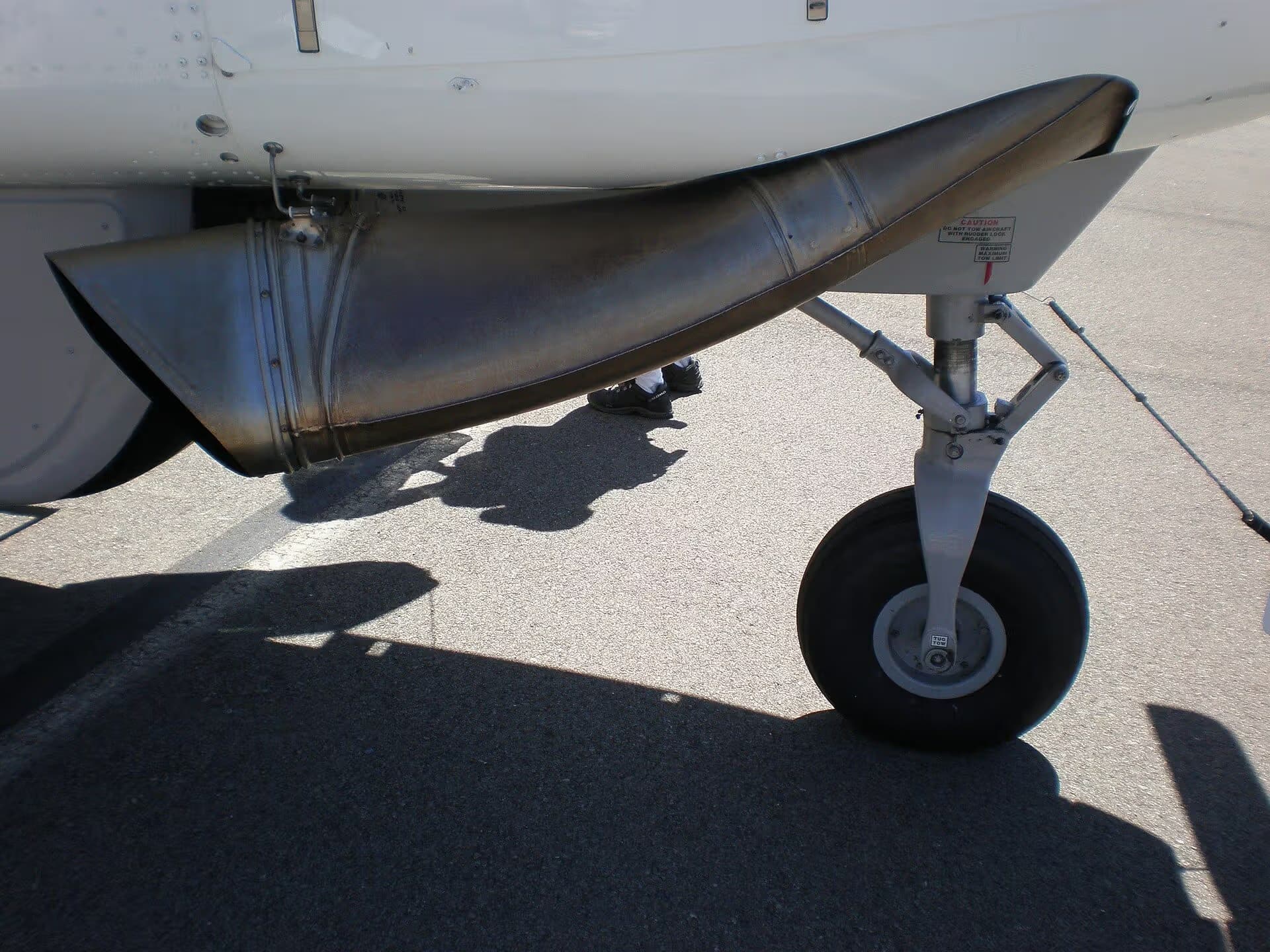 N886FE — Aircraft