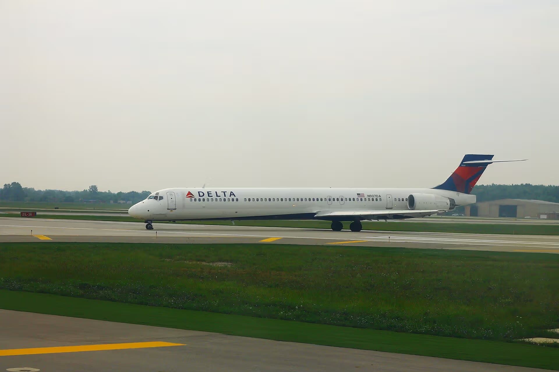 N907DA — Aircraft