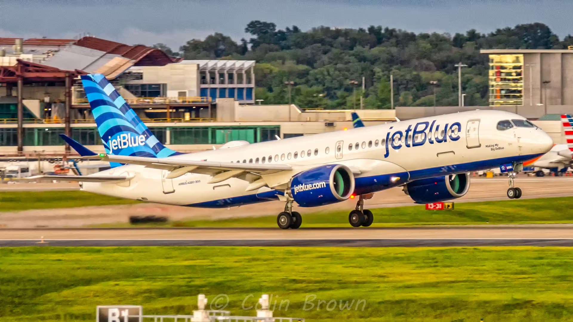 N3058J — Airbus