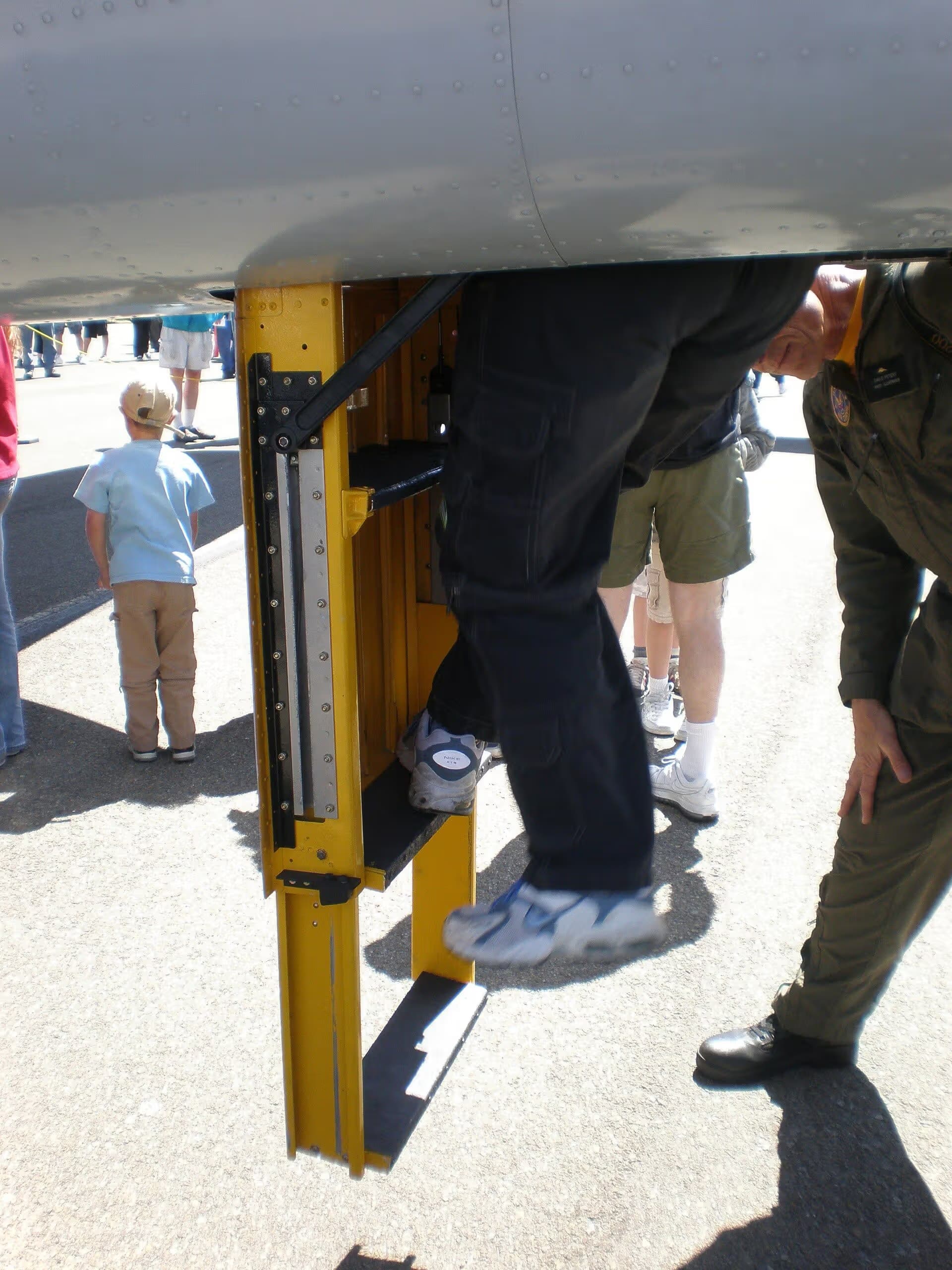 Unidentified — Aircraft