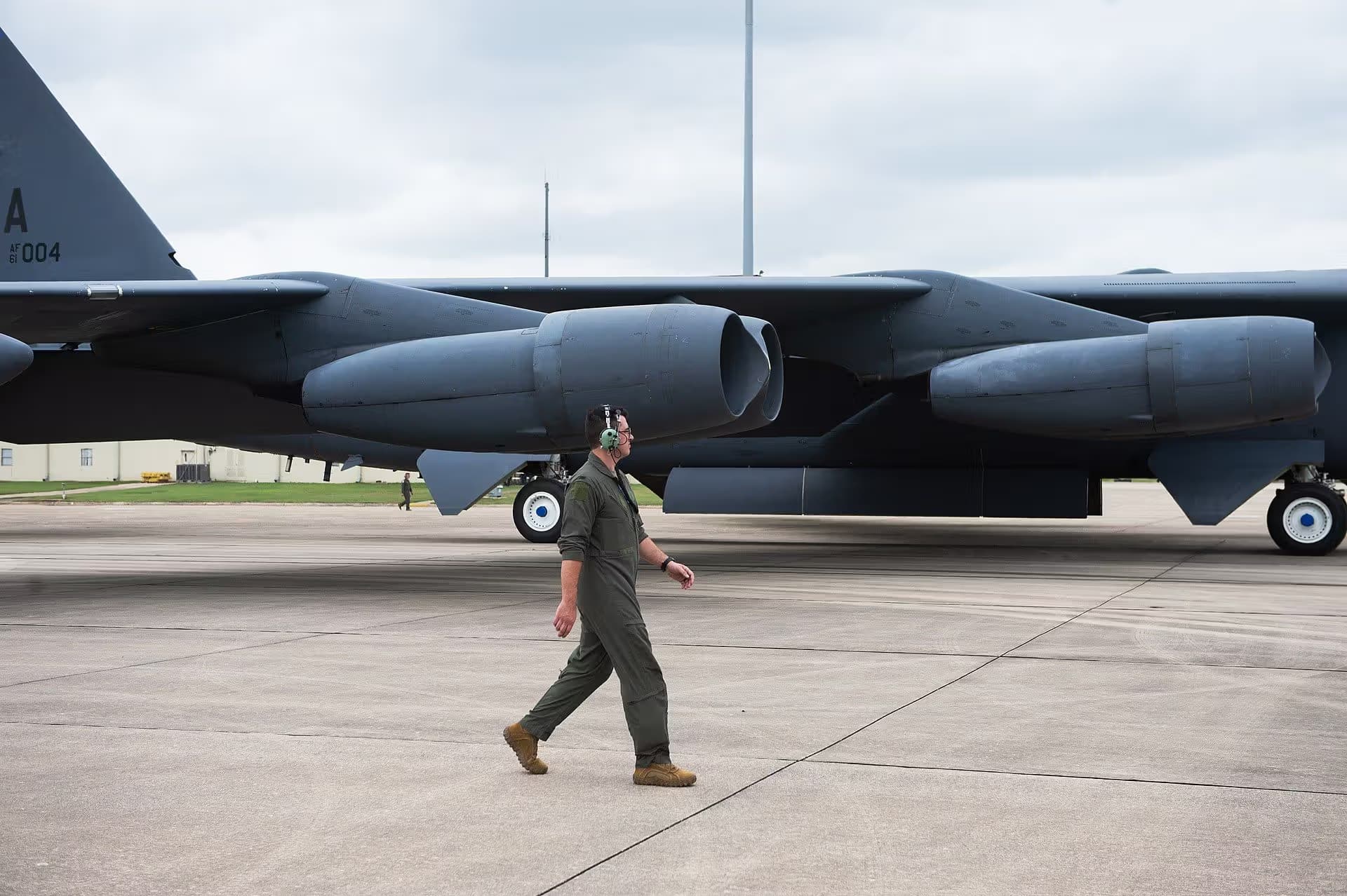 Unidentified — Boeing
