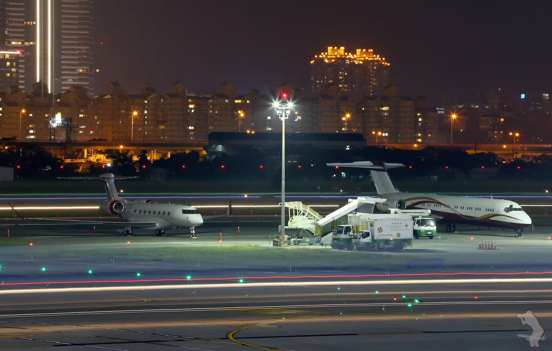 N168CF — Aircraft