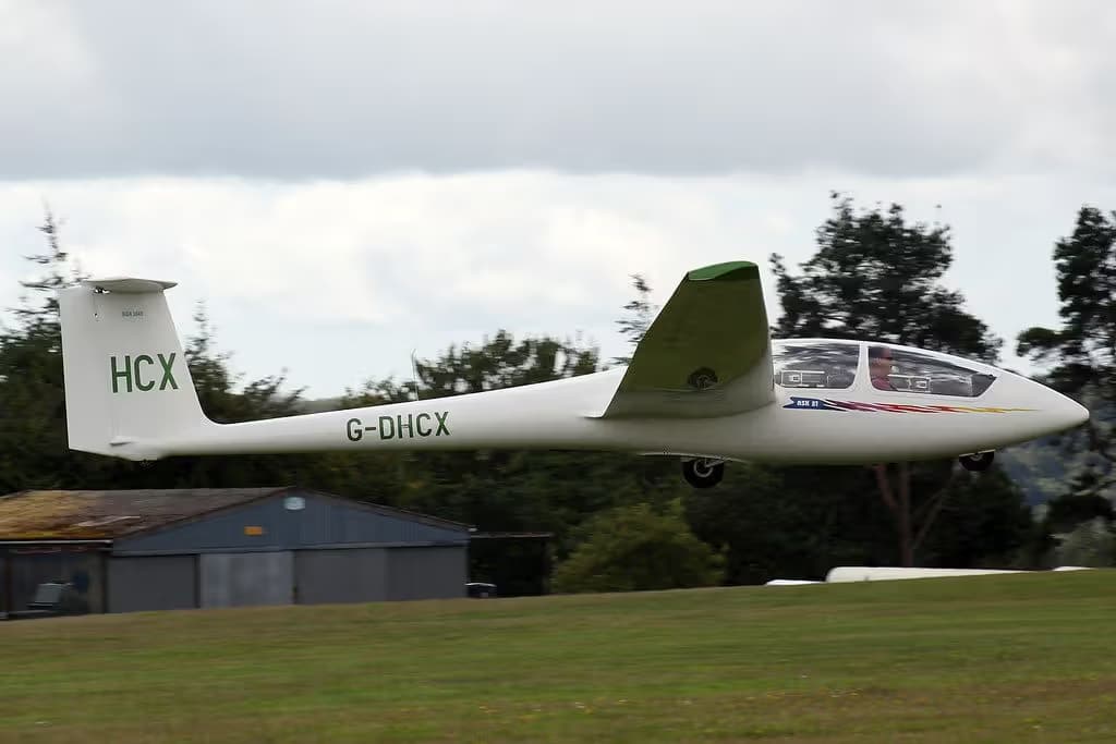 G-DHCX — Glider